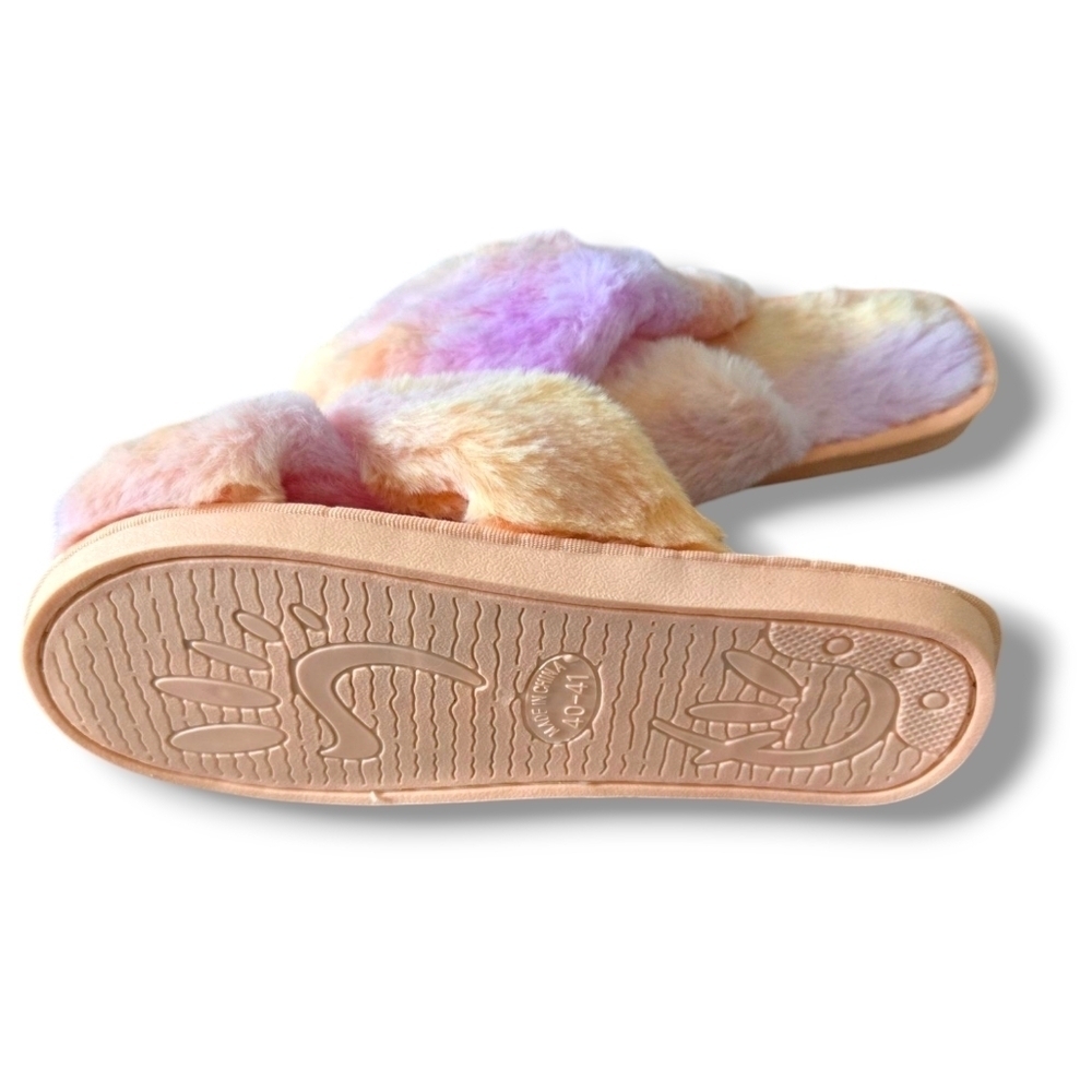 NWT Orange Sherbert Fuzzy Slippers 9/ 9.5 - Picture 4 of 5